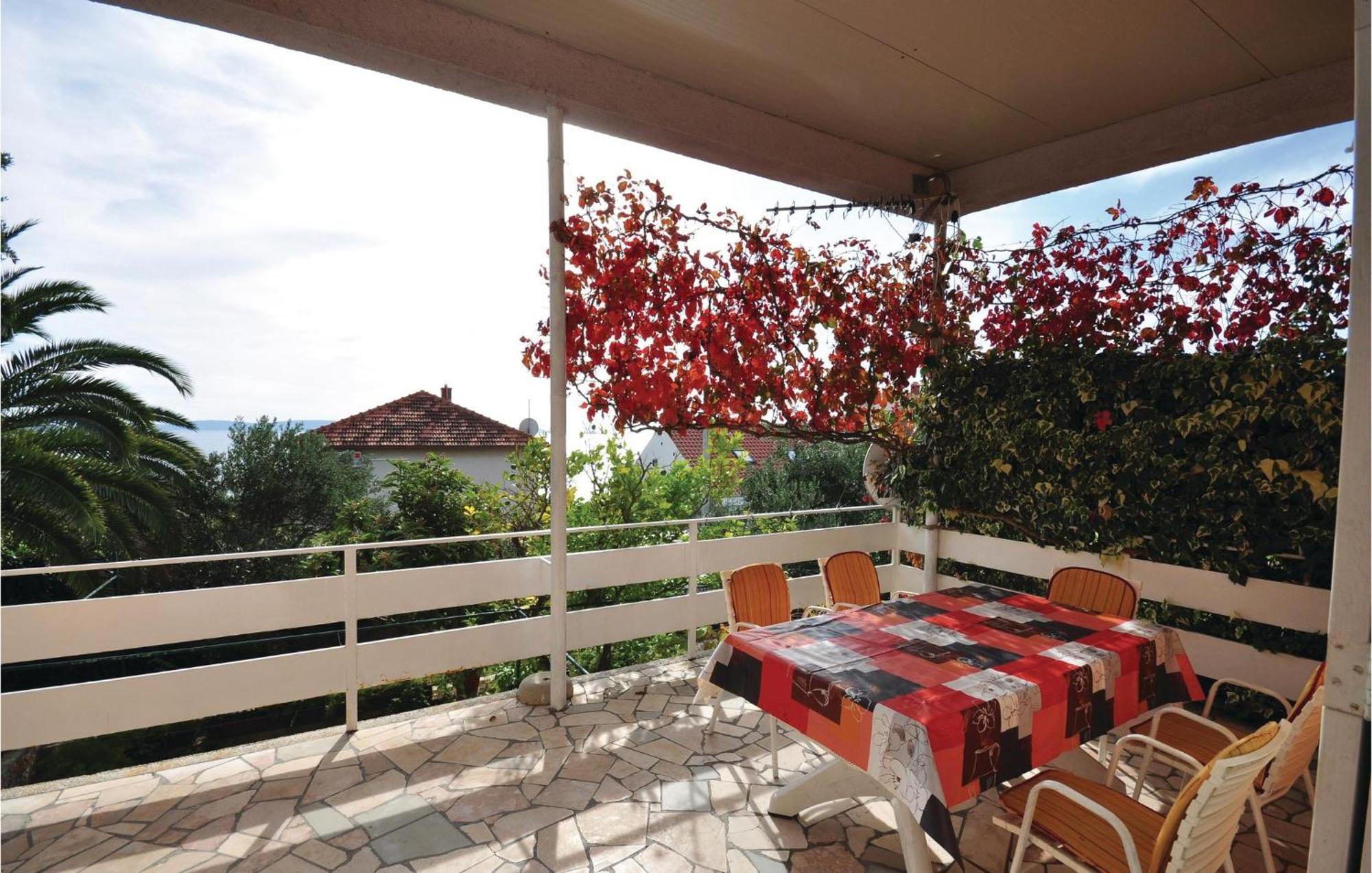 Awesome Home In Seget Vranjica With Wifi ภายนอก รูปภาพ